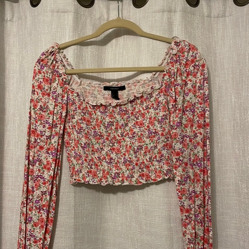 Floral Pink Crop Smocked top